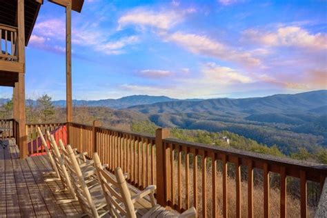 Secluded gatlinburg cabins with mountain views. "Breathtaker" Secluded 5-bedroom Smoky Mountain Cabin