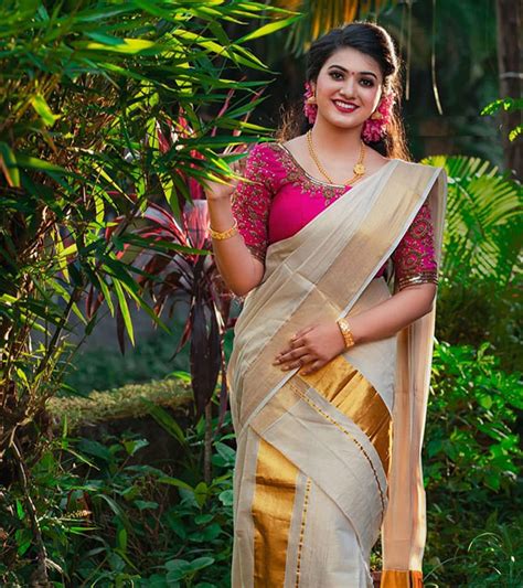 Traditional Kerala Saree Kasavu Sarees Her Lyfe