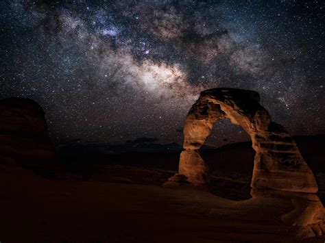 Milky Way Stone Gate In Arches National Park Utah United States Desktop