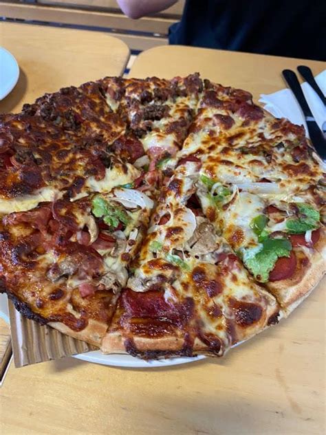 bambino s pizza and pasta menu reviews and photos 73 jersey st n hornsby