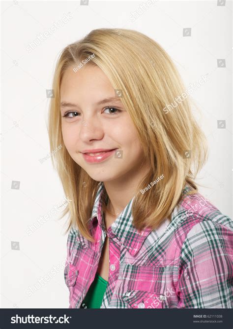 Young Preteen Girl Smiling Studio Over Stockfoto 62111038 Shutterstock