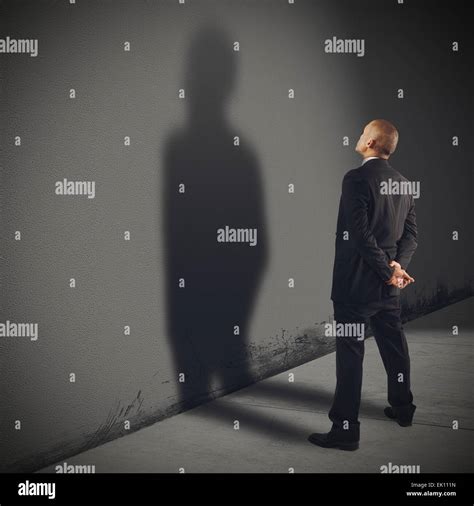 Shadow Wall Person Hi Res Stock Photography And Images Alamy