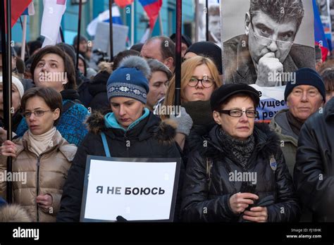 Moscow Russia 27th Feb 2016 Tens Of Thousands March Through Central
