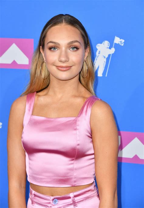 She was initially known for appearing in lifetime's reality show dance moms from 2011 (at age 8) until 2016. Maddie Ziegler - 2018 MTV Video Music Awards