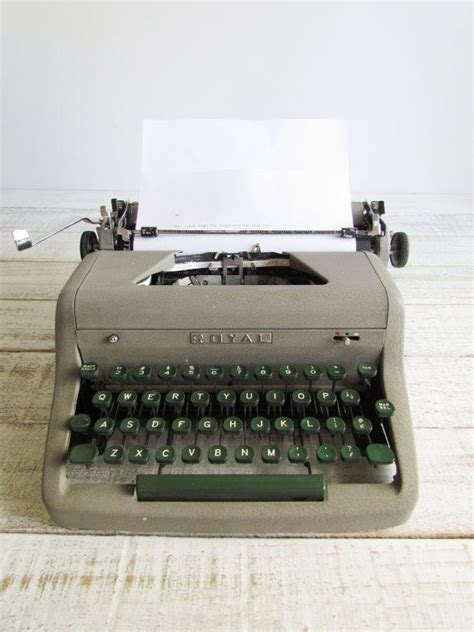 Vintage 1953 Royal Quiet Deluxe Portable Typewriter W Case And Etsy
