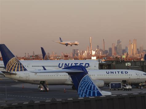 United Airlines Expands Flights To Europe Crains Chicago Business