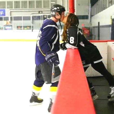 This Is Absolutely Perfect Hockey Lovecan This Be Me Already Hockey Girlfriend Cute