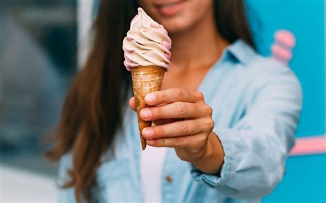 5 Reasons Why People Love Ice Cream Ice Cream Van Hire North Wales