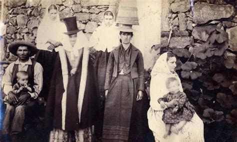 Portugalazores Early 20th Century A Group Of Adults And Children