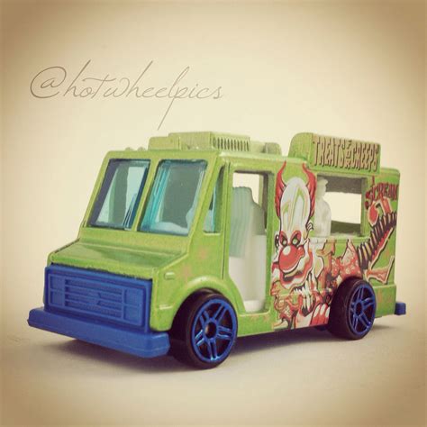 099 Ice Cream Truck 2003 Hot Wheels Crazed Clowns Series Hotwheels Toys Clowns
