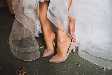 20 Fashionable Nude Wedding Shoes For Every Bride