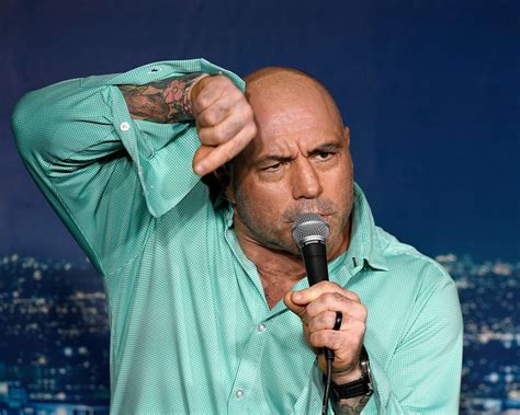 Jeff bottari / zuffa llc via getty images file sept. Joe Rogan Blasted By Fans After Using Multiple Unapproved COVID-19 Tests