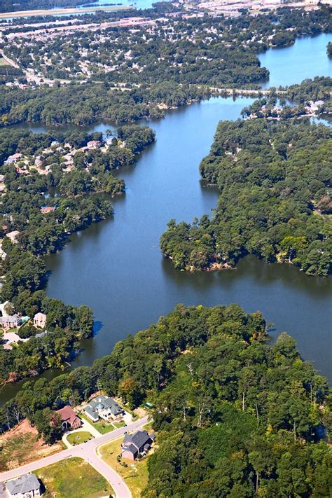 Hotels in der nähe von lake smith terrace, virginia beach: Lake Smith Views from North Shore at Ridgely Manor # ...