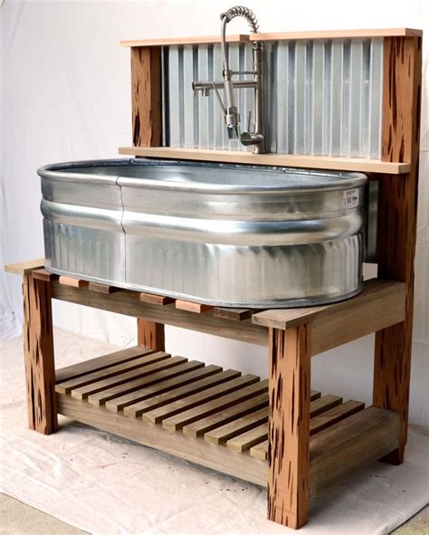 20 Rustic Outdoor Sink Ideas