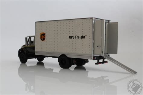 Hd Trucks Series 15 2013 International Durastar Box Van United