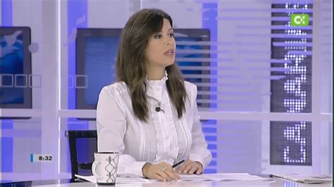 Bellas Presentadoras Canarias Marta Modino Bellisima En Blusa