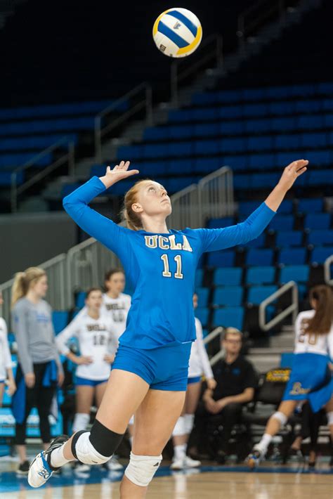 Ucla Womens Volleyball Vanquishes Oregon State In Three Set Win