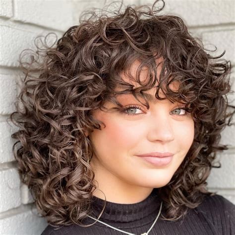 50 Natural Curly Hairstyles And Curly Hair Ideas To Try In 2022 Hair