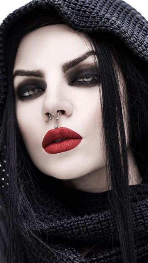 Gothic Girls Goth Beauty Dark Beauty Dark Fashion Gothic Fashion