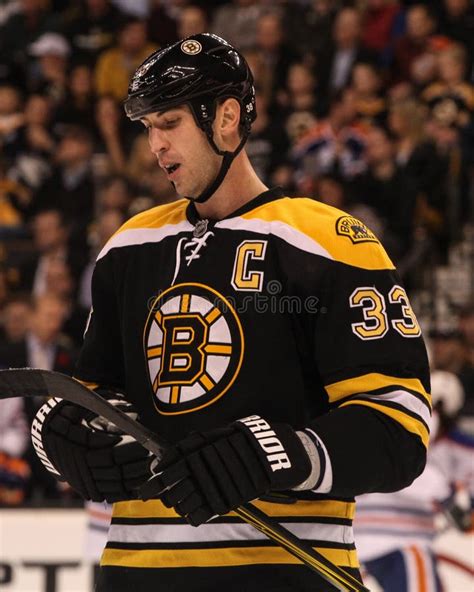 Boston Bruins Defenseman Zdeno Chara Editorial Image Image Of Sports