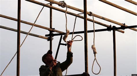 Disturbing Video Of Public Iranian Execution Sparks Debate