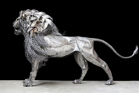 Incredible Lion Sculpture Made From Hand Cut Steel Weighs Over 700 Pounds