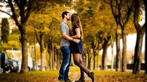 Couple Kissing Hugging Standing In Trees Background Hd Couple