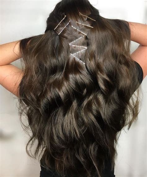 25 Bobby Pin Hairstyles You Havent Tried But Should Glamour Bobby