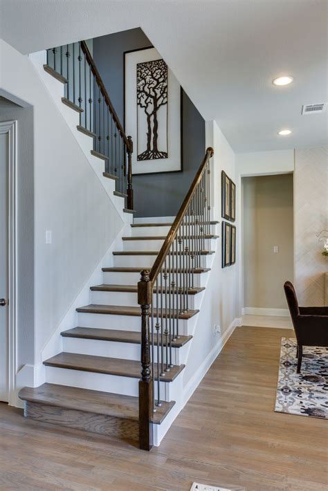 Top of stairs decor ideas. Unique Stairwell Wall Decorating Ideas, Best 25 Stairway ...