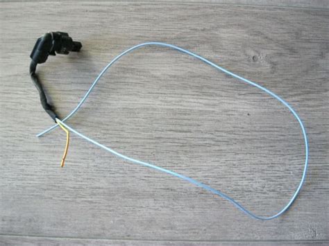 Vw Audi 2 Port 2 Wires Pigtail Plug Housing Connector Genuine Oem