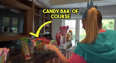 Jojo Siwa Bought A New House And Heres What The Inside Looks Like
