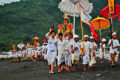 Bali Indonesia Holiday Travels Melasti Ceremony