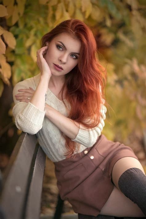 Pin By Peterdaemen On Exquisite Redheads Beautiful Redhead Beautiful Red Hair Redhead Beauty