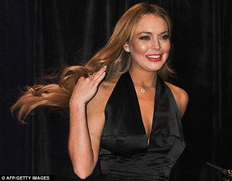 Lindsay Lohan Glams Up For White House Correspondents Dinner 2012