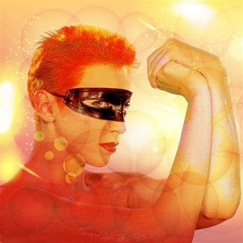 ‘two Strong Arms Ltd Edition Print Of Annie Lennox By Diane Nowell