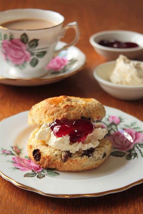 Scones For The Perfect Afternoon Tea Anne S Kitchen Tea Recipes