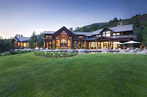 Gorgeous Luxury Home With Staggering View Over Aspen