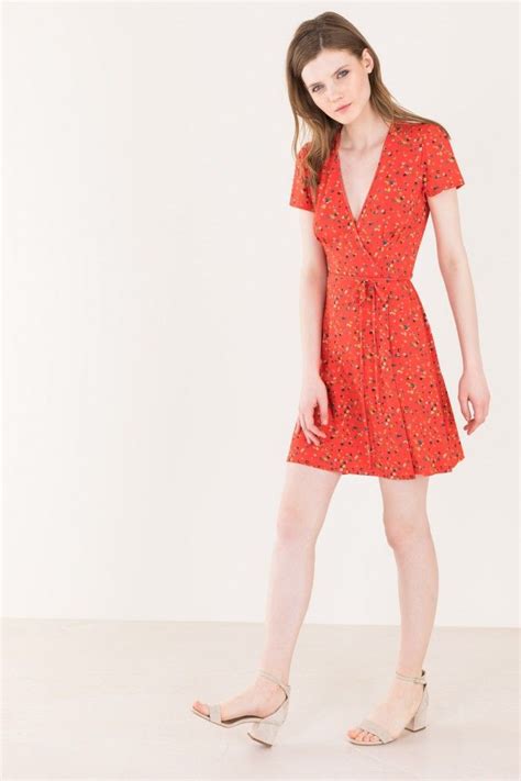 Qui trovi opinioni relative a lazzari store e puoi scoprire cosa si pensa di lazzari store. Lazzari Store | Attrezzatura, Stile di moda, Maniche vestito