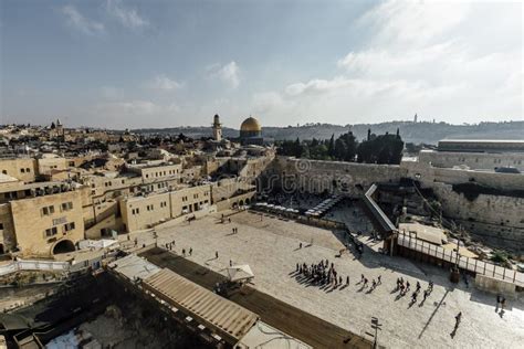 Jerusalem Western Wall View Al Aqsa Mosque Editorial Stock Photo Image Of Christians Holly