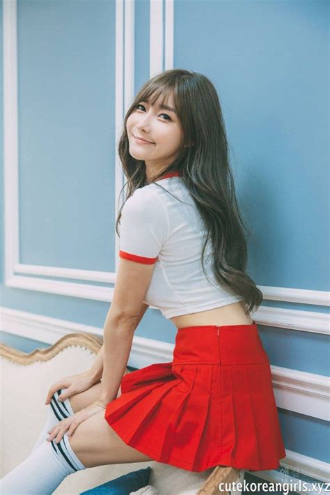 Red Skirts Cute Korean Girl Mini Skirts