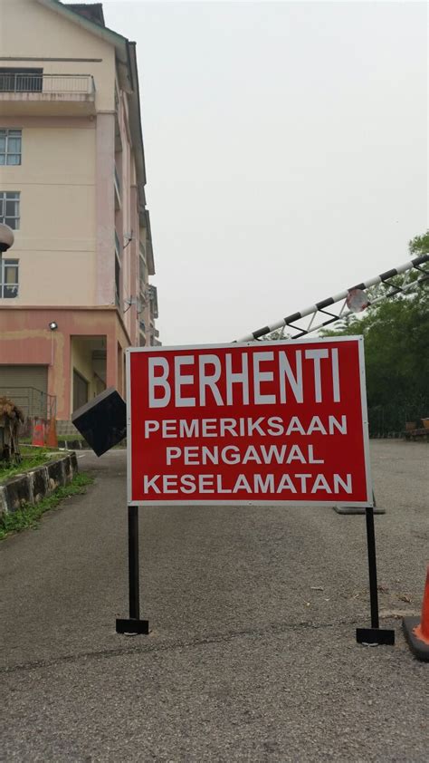Pastikan staf anda mematuhi kebijakan keselamatan di tempat kerja. BADAN PENGURUSAN BERSAMA (JMB) NILAI SANTALIA: PEMASANGAN ...