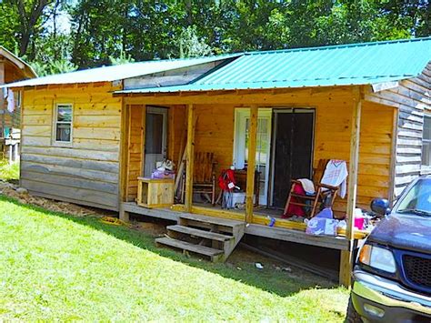 How to build a small cabin. How to Build a Mortgage-free Small House for $5,900