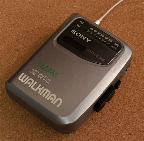 Sony Walkman Radio Cassette Player Wm Fx141 Am Fm Radio