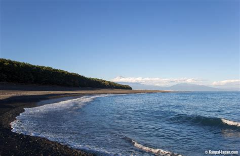 Miho No Matsubara The Pine Trees Beach With A Unique View On Fuji San