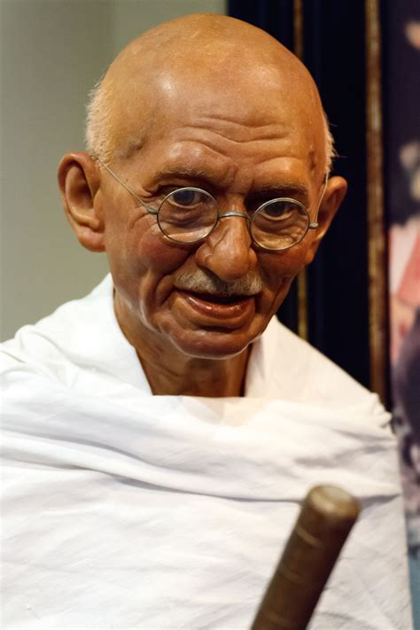 Gandhi - Words of Wisdom: Intro to Philosophy