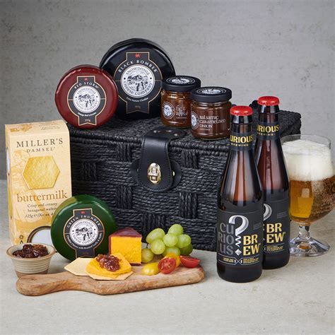 Cheese And Craft Beer Lovers Hamper Snowdonia Cheese