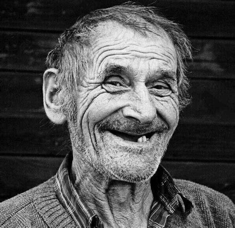 Pin By MaryLee Hoff On Senior Moments Portrait Smiling People Old Faces
