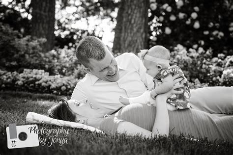 Holly Springs, NC Family Photographer | Family photographer, Family photography, Photographer