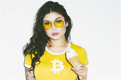 Brenna Sparks On Cryptocurrencies Criticism And Her Future Coin Rivet