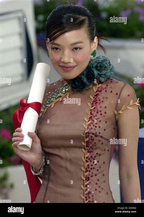 Taiwanese Actress Shu Qi Poses Stockfotos Und Bilder Kaufen Alamy